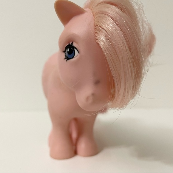 Vintage 1982 My Little Pony Cotton Candy Pink w/White Spots - Picture 5 of 14